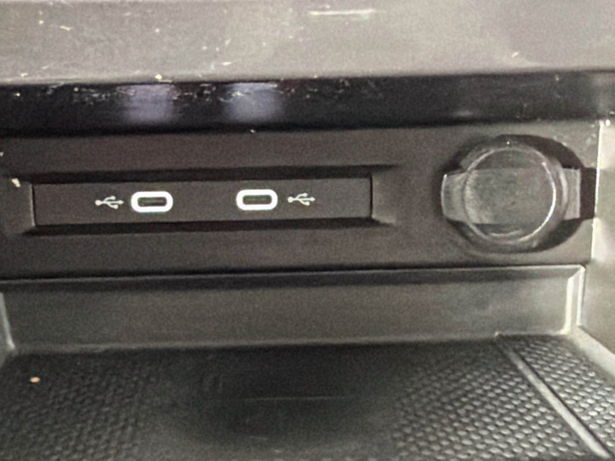 Used 2023 Volkswagen Tiguan SE FWD image 26