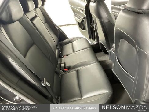 Certified 2025 MAZDA CX-30 AWD 2.5 S w/ Preferred Package image 28