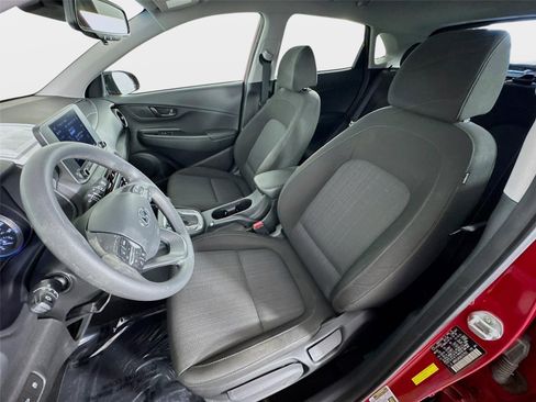 Certified 2022 Hyundai Kona SEL FWD image 10