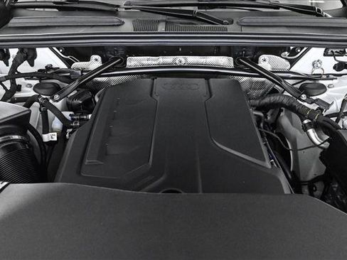 New 2025 Audi Q5 Premium Plus image 24