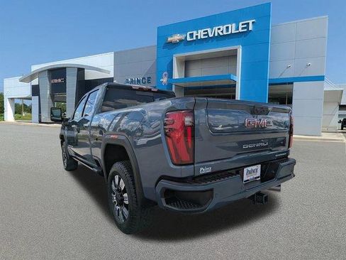 New 2026 GMC Sierra 2500 Denali w/ Denali Reserve Package image 7