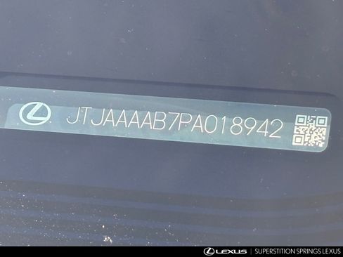 Used 2023 Lexus RZ 450e Premium image 12