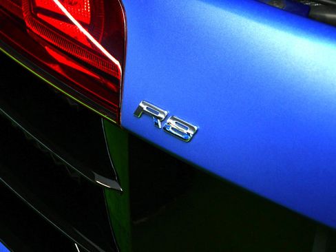 Used 2011 Audi R8 V10 image 16