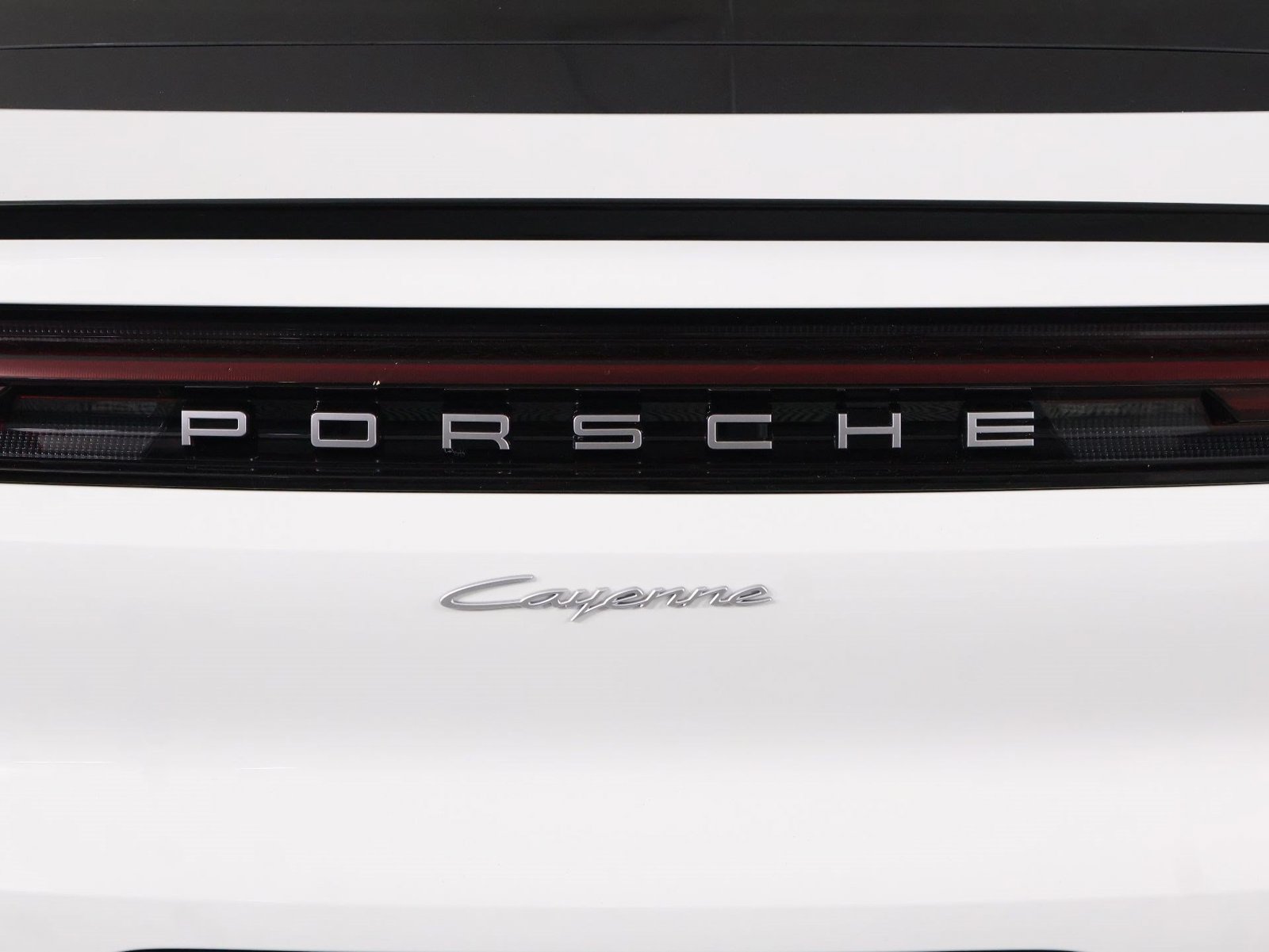 Certified 2026 Porsche Cayenne Coupe AWD/4WD image 22