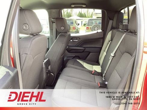 Used 2024 GMC Canyon Elevation w/ Convenience Package AWD/4WD image 17