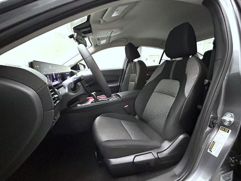 New 2026 Nissan Sentra SV FWD image 10