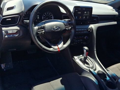 Used 2020 Hyundai Veloster 2.0 Premium FWD image 12