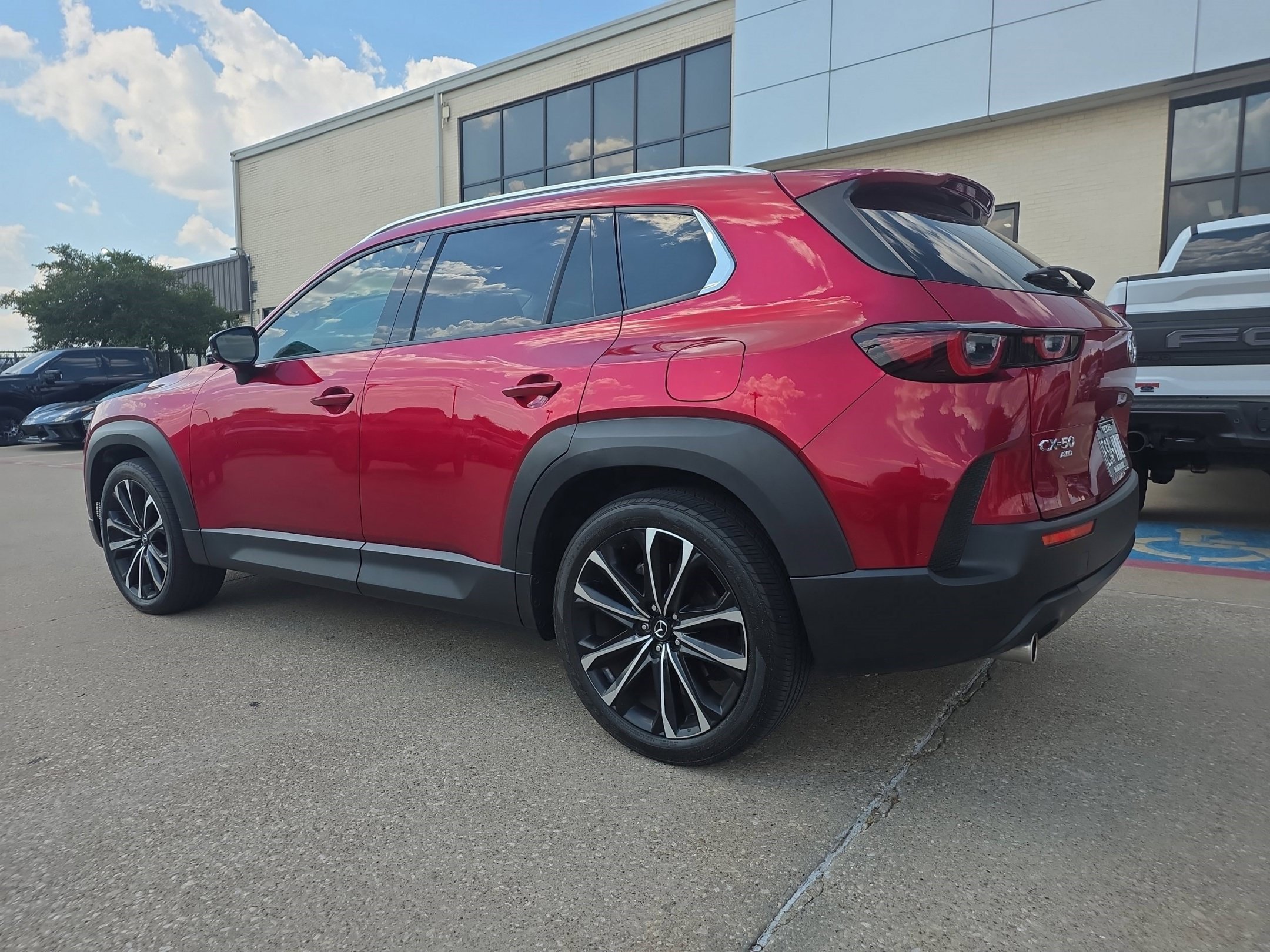 Used 2023 MAZDA CX-50 AWD 2.5 S w/ Cargo Package image 3