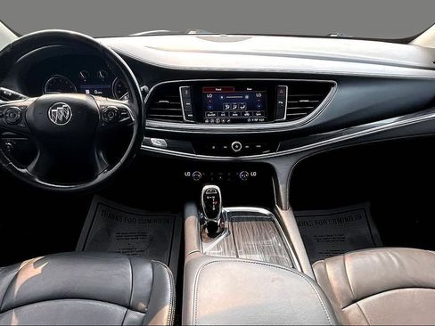 Used 2021 Buick Enclave Essence w/ Experience Buick Package AWD/4WD image 9