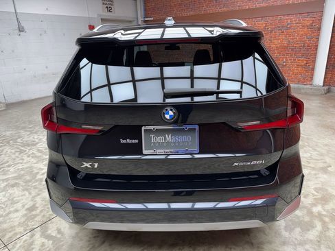 Used 2025 BMW X1 xDrive28i w/ Technology Package AWD/4WD image 5