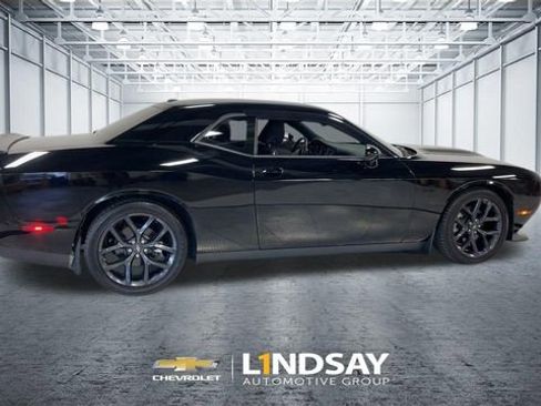 Used 2023 Dodge Challenger R/T w/ Blacktop Package image 2
