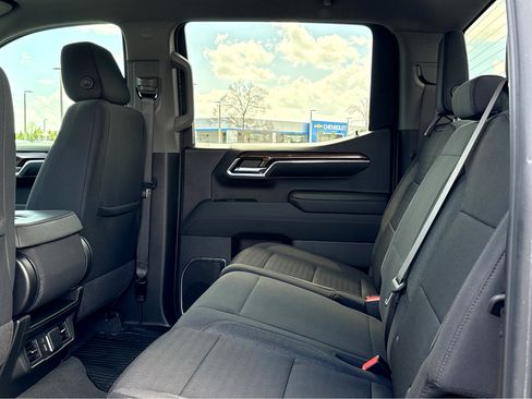 Used 2024 Chevrolet Silverado 1500 RST image 18