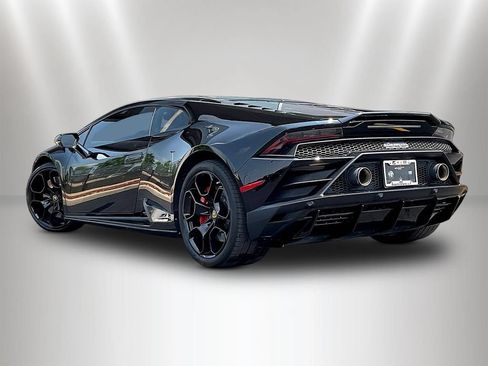 Used 2020 Lamborghini Huracan EVO AWD/4WD image 4
