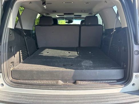 Used 2018 Chevrolet Tahoe LT AWD/4WD image 12