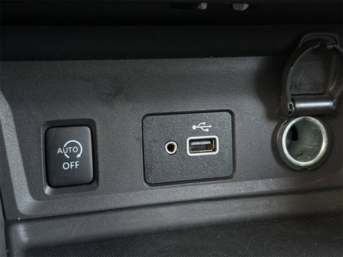 Used 2024 Nissan Sentra S image 20