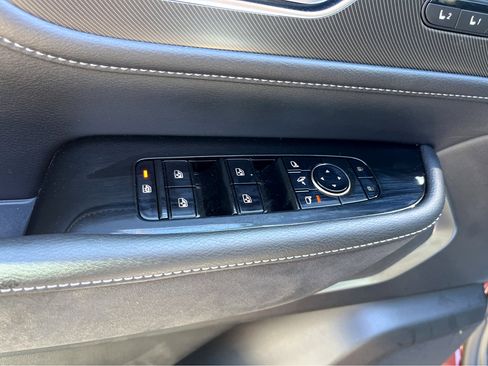 New 2025 INFINITI QX80 Luxe image 25