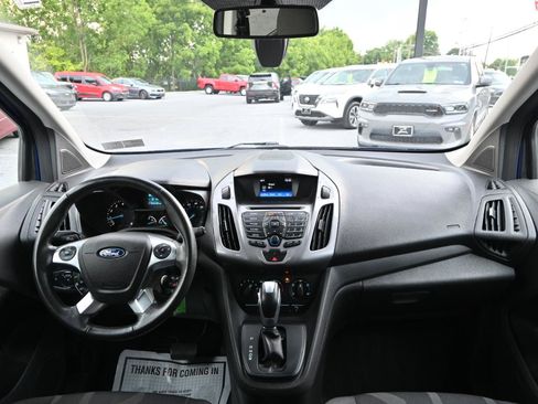 Used 2018 Ford Transit Connect XLT FWD image 2