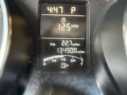 Used 2015 Volkswagen Jetta S image 16