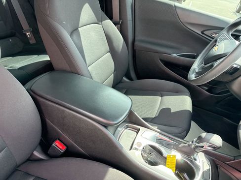 Used 2022 Chevrolet Malibu LS FWD image 21
