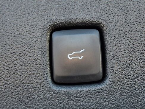 Used 2024 Ford Escape Platinum AWD/4WD image 29
