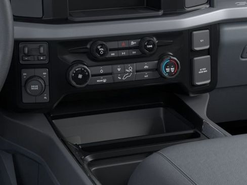 New 2026 Ford F350 4x4 Crew Cab DRW Super Duty image 18