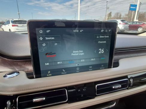 Used 2020 Lincoln Aviator Reserve w/ Equipment Group 202A image 17