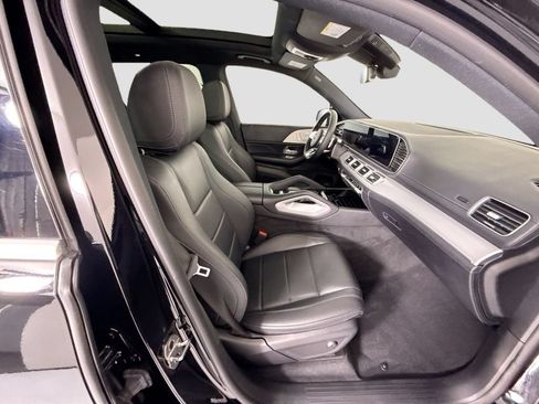 Certified 2022 Mercedes-Benz GLS 450 4MATIC image 21