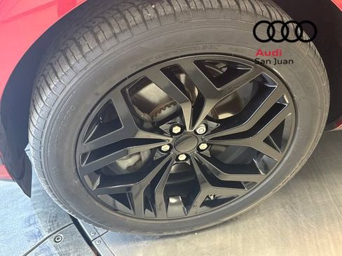 Used 2020 Land Rover Range Rover Evoque S image 5