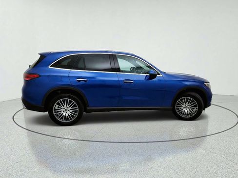Certified 2026 Mercedes-Benz GLC 300 image 7