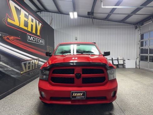 Used 2019 RAM 1500 Express w/ Express Value Package image 29
