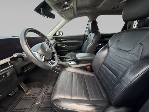 Used 2025 Kia Telluride SX Prestige image 9