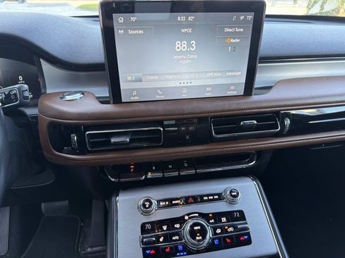 Used 2020 Lincoln Aviator Reserve w/ Equipment Group 202A AWD/4WD image 30