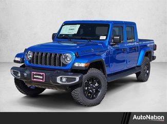 New 2026 Jeep Gladiator Sport video 1