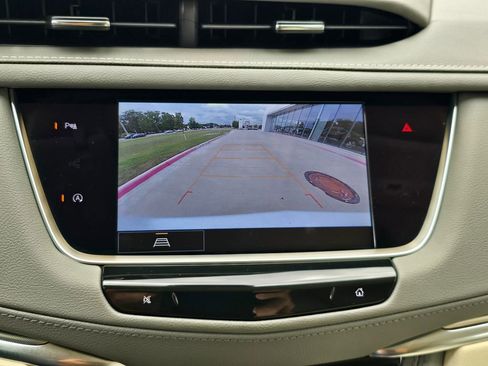 Used 2024 Cadillac XT5 Premium Luxury FWD image 28