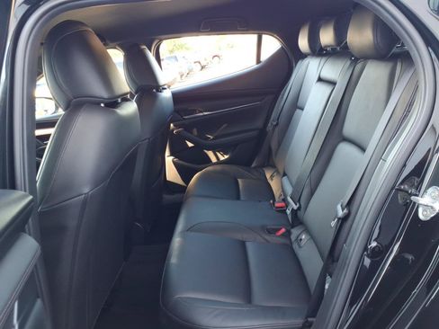 Used 2024 MAZDA MAZDA3 s FWD image 8