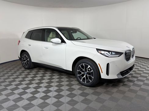 Used 2026 BMW X3 xDrive30 image 6