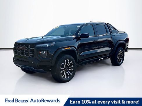 New 2025 GMC Canyon AT4 w/ Nightfall Edition image 3