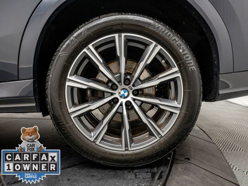 Used 2022 BMW X6 xDrive40i w/ M Sport Package AWD/4WD image 29