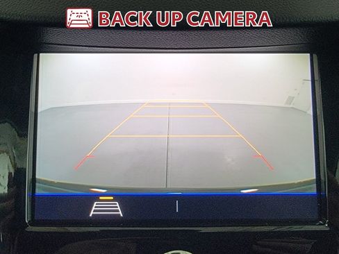 Used 2020 Chevrolet Trax LT w/ LT Convenience Package FWD image 23