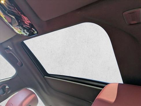 Used 2026 BMW 530i w/ M Sport Package image 19