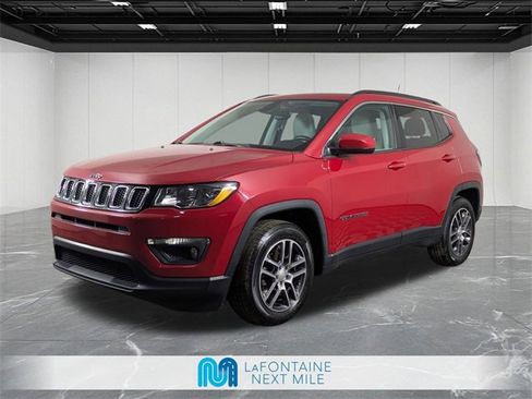 Used 2018 Jeep Compass Latitude w/ Popular Equipment Group image 1
