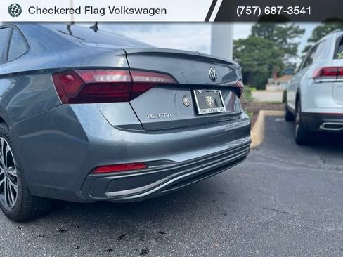 Used 2024 Volkswagen Jetta Sport FWD image 9