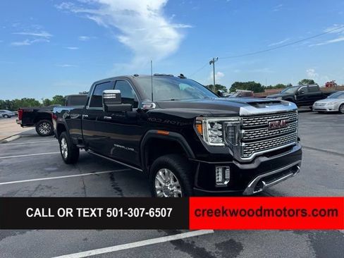Used 2021 GMC Sierra 3500 Denali w/ Denali Ultimate Package AWD/4WD image 2