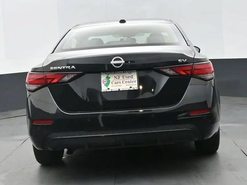 Used 2024 Nissan Sentra SV FWD image 9