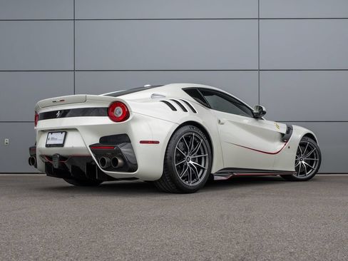 Used 2016 Ferrari F12tdf RWD image 5
