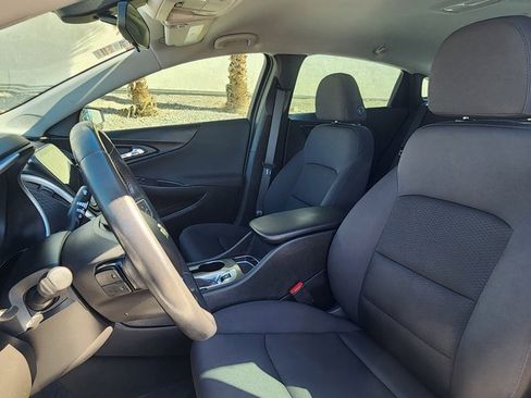 Used 2022 Chevrolet Malibu RS image 11