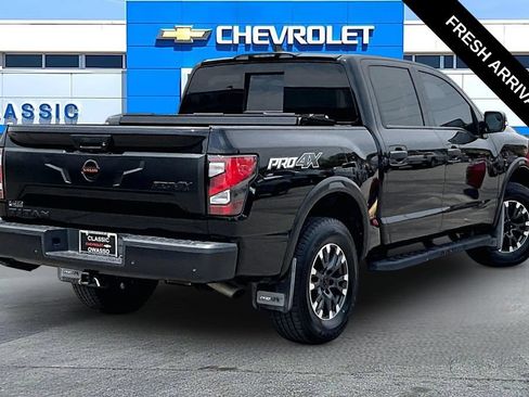 Used 2022 Nissan Titan PRO-4X w/ Pro-4x Convenience Package AWD/4WD image 20