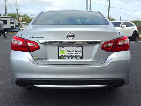 Used 2016 Nissan Altima 2.5 S w/ Power Driver Seat Package image 6