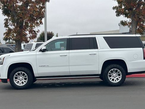 Used 2020 GMC Yukon XL SLT image 7
