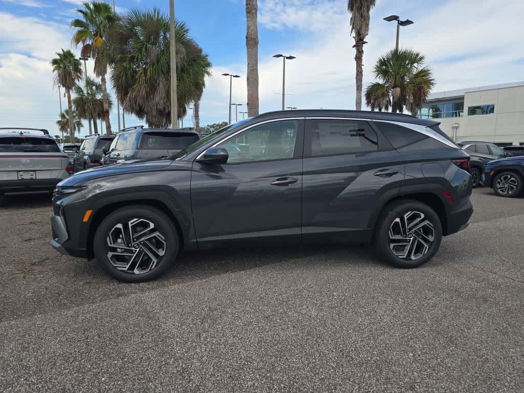 New 2026 Hyundai Tucson SEL Plus FWD image 3
